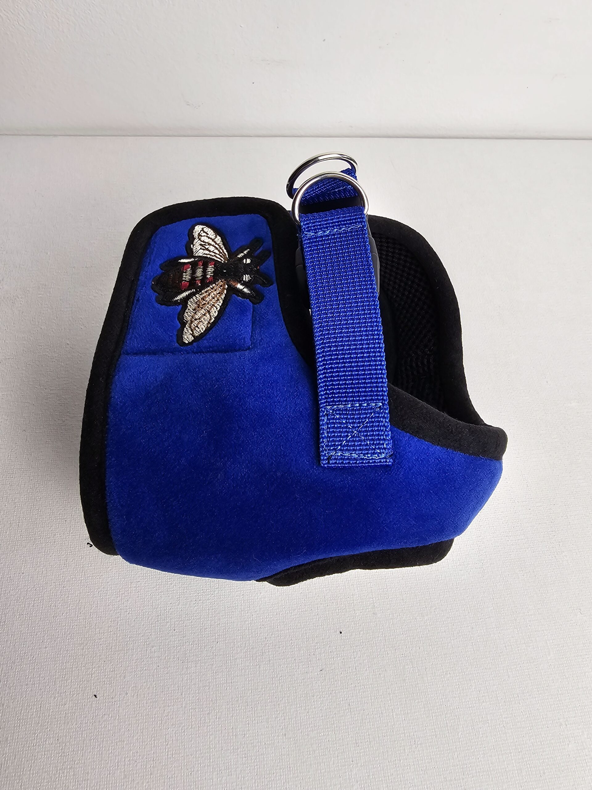 Kamizelka welurowa chabrowa z muchą